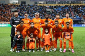 真人娱乐-风云突变上海海港今夜门线救险，荷甲版图或变，更衣室稳定，细节决定成败(海权与制海权43答案)